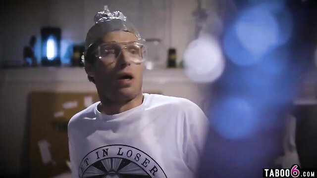 Cherie DeVille in sci-fi porn: man in tinfoil hat shocked by future MILF