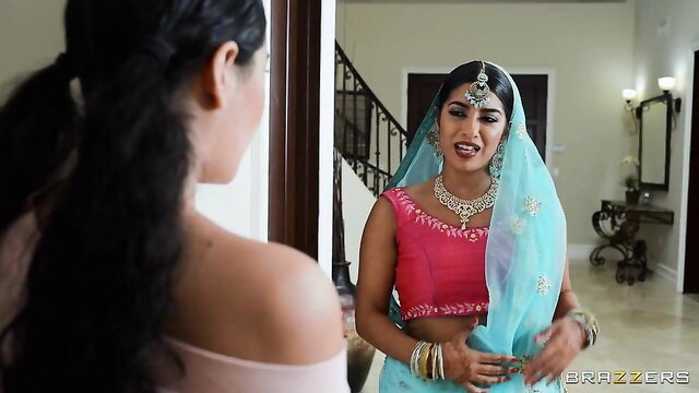 Angel Gostosa in sexy Indian saree, Brazzers hot brunette beauty