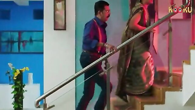 Indian wife in saree climbs stairs chased by horny stud
