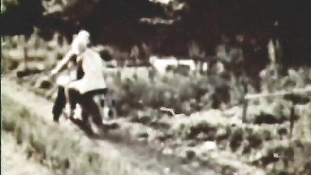 Vintage babes on motorcycle in kinky outdoor ride, hairy pussies era