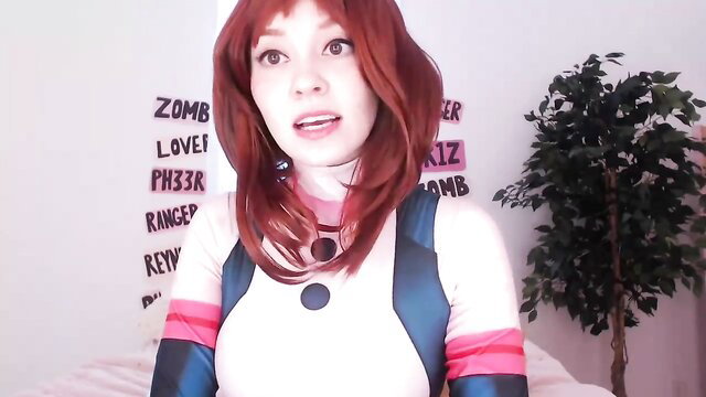 Natalia Grey in Momo Yaoyorozu cosplay, redhead webcam tease