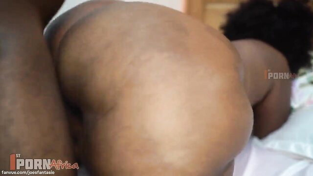 Thick black sugar mommy big ass fucked doggystyle by BBC in bed