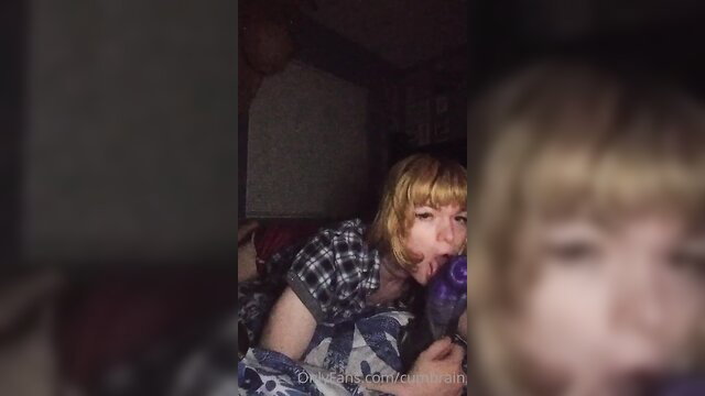 Blonde amateur cumbrain solo plays with bizarre purple dildo closeup