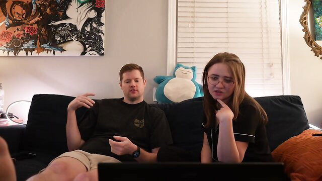 Peachespunkins camgirl video thumbnail