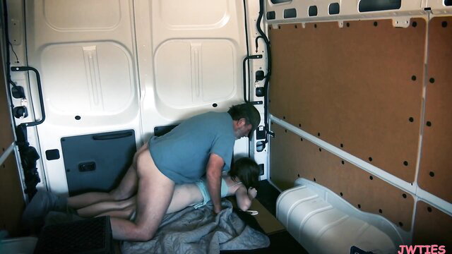 Alice Merchesi fucked doggystyle in van by man, bound desires