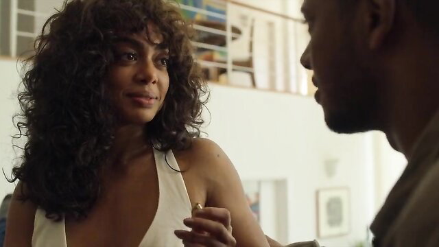Dandara Mariana nude tits in Wedding Games (2023)