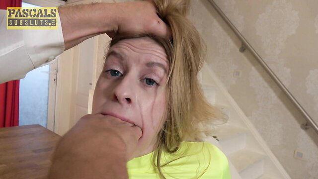 Nikki Riddle facefucked and hair grabbed in rough oral