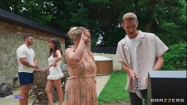 Klara Divine watches Danny D and Jordi grill at steamy Brazzers BBQ