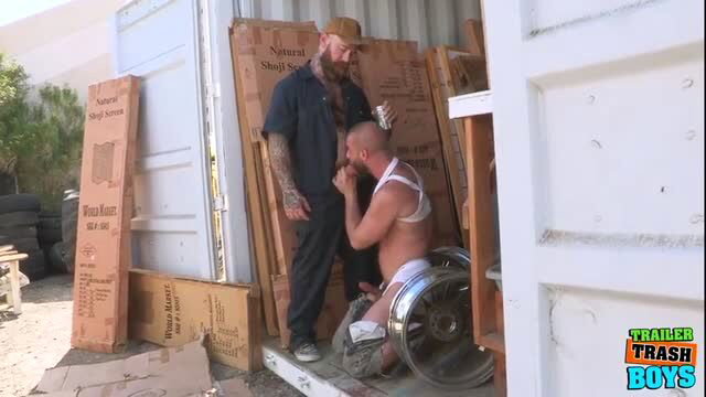 Donnie Argento sucks Jack Dixon in Trailer Trash Boys hardcore