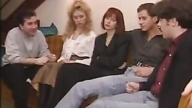 1999 Russian amateur women group chat with men on couch