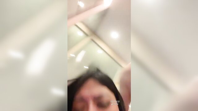 OppyLany Indonesian amateur closeup face in ngentot sex video thumbnail