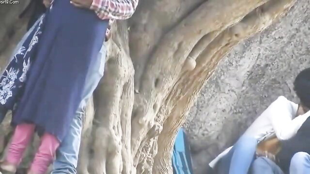 Indian beauty in salwar kameez enjoys outdoor desi sex by tree HD porn