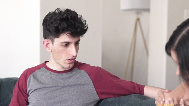 Queenie Sateen teases stepson with bigger dick proof face on couch