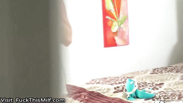 Large-bosomed spic babe in high heels on bed horny porn