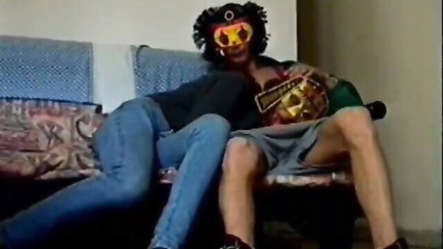 Alissa Bertini ex-girlfriend amateur couch cuddle in mask