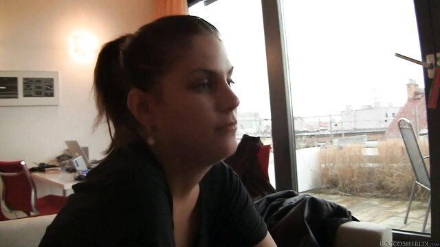 Defrancesca Gallardo looking seductive in Rocco's Prague reality