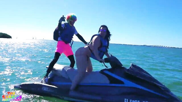 Virgo Peridot rides jet ski with Gibby The Clown in bikinis on ocean
