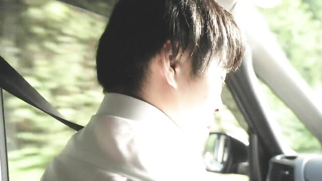 Remu Suzumori profile in car, sweaty JAV summer sex thumbnail