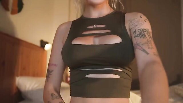 Kiracensori busty 18yo in cutout top showing big tits tattoos