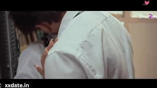 Desi bhabhi embraces boss from behind in tight white shirt HD clip