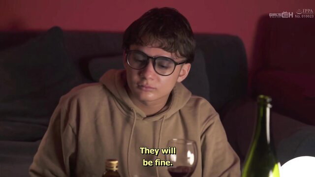 Ai Mukai as swapped boy in hoodie, glasses, wine glass, GRCH-359