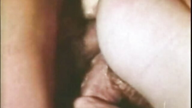 Classic porn closeup of pale big ass impaled on thick cock, Playmate style