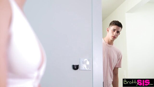 Lulu Chu braless stepsis teasing brother at door Bratty Sis