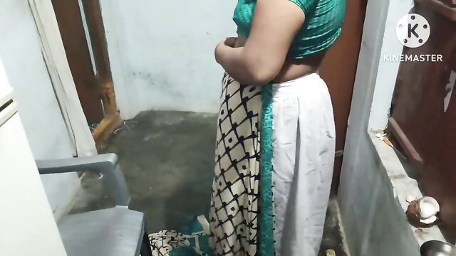 Telugu wife changing saree in front of husband, curvy Indian amateur