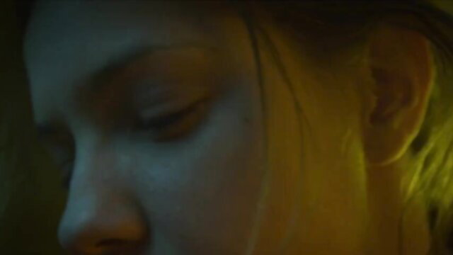Paulina Galazka nude tits closeup in Wspomnienie poprzedniego lata sex scene