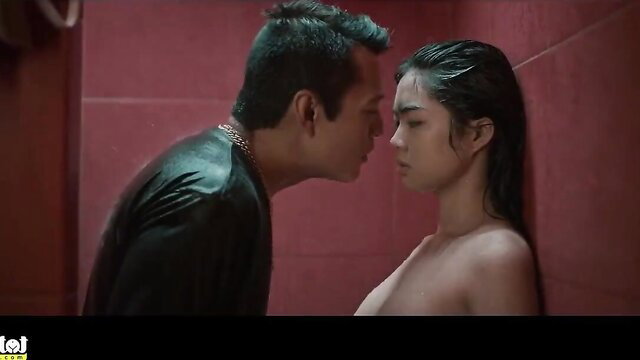 Azi Acosta wet nude shower kiss sex scene from Pamasahe 2022