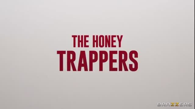 Luna Star in Brazzers threesome scene The Honey Trappers