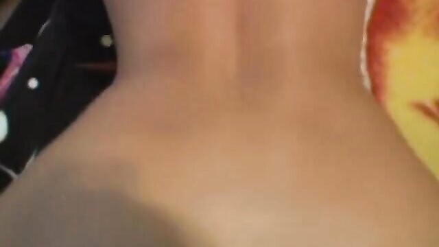 Brittany Blue amateur back view topless curves peach ass