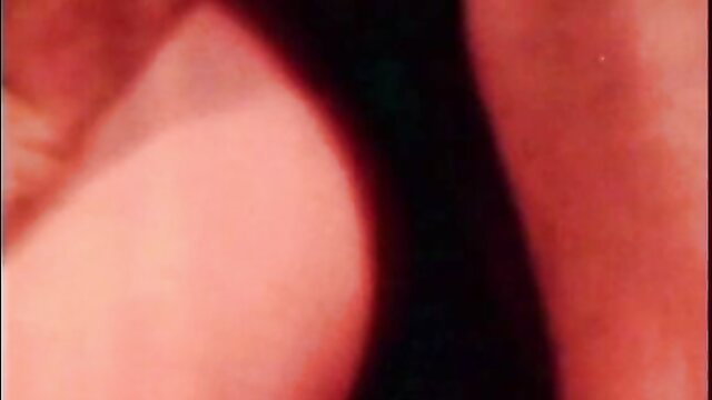 Jody Swafford classic porn with bouncing tits closeup