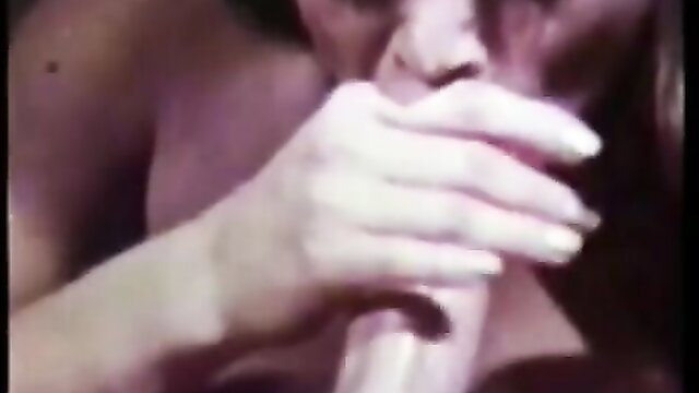 Vintage blonde deepthroating cock closeup in Pretty Girls 005