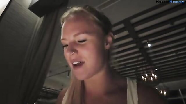 Blonde bombshell in tank top at Austin Texas tour, hot closeup pout