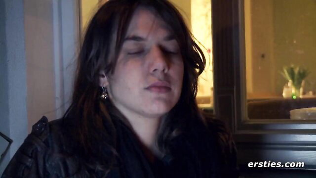 Roesi masturbates on kitchen counter - hot Swiss girl closeup