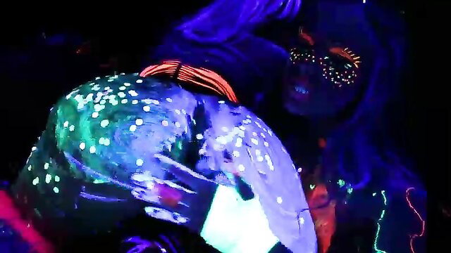 Abigail Mac & Ava Addams neon glow sex party body paint fun