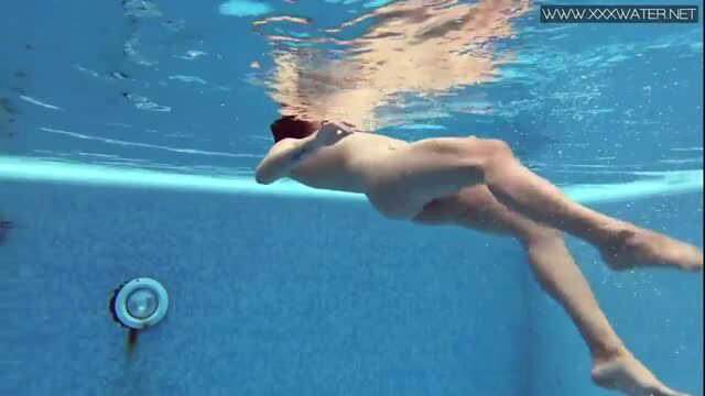 Lady Dee skinny Czech teen swimming naked in pool