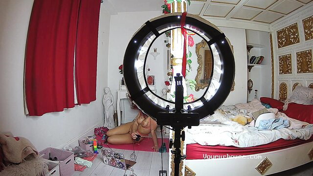 Hot babe teases big boobs on cam in Lantaland Voyeur House