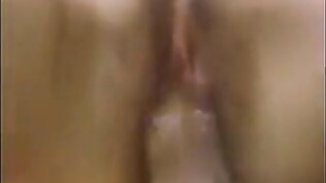 Wendy James fucked hard on lawn outdoor sex closeup