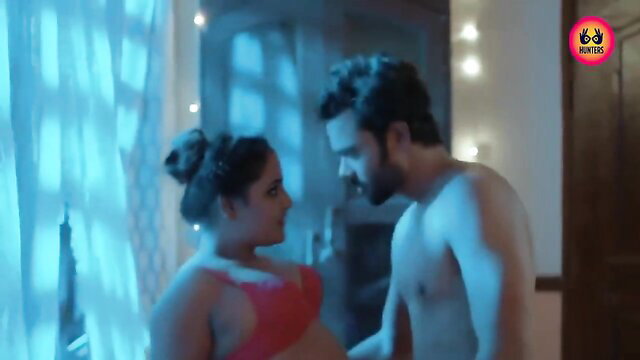 Hot Indian choti bahu in red bra teases nude hunk in steamy bedroom