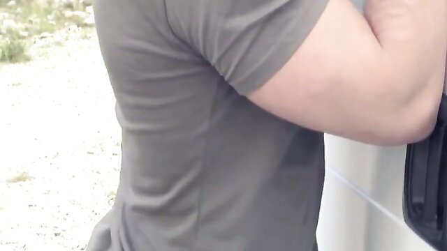 Alpha truck driver fucked by suit hunk in gay HD porn