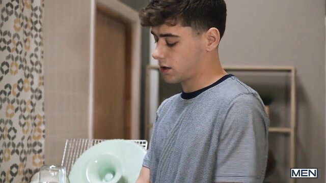 Bruce washing dishes in tight tee, twink stepson look from MEN