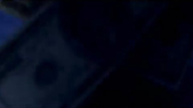 Iggy Azalea sexy music video thumbnail with nude tease