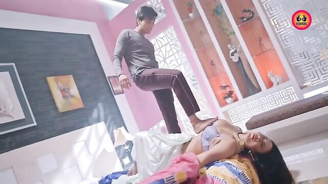 Hot Indian babe in bra dominated by man standing on her face in bed