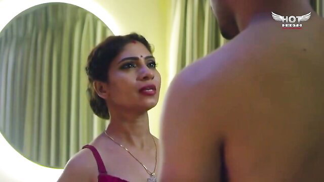 Indian busty MILF in red bra seduces nude man closeup