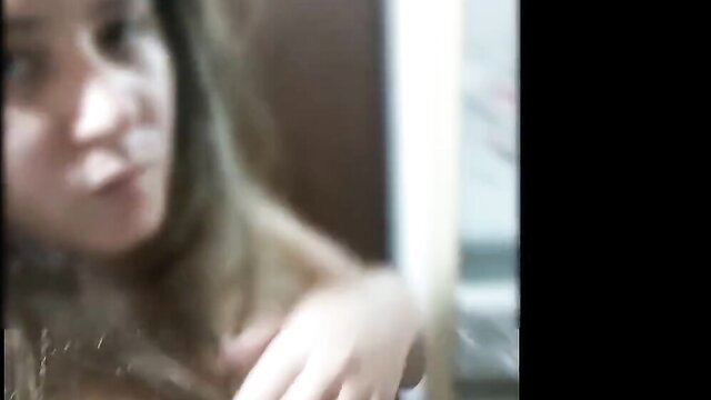 Blurry amateur Brazilian wife flashing in mirror, teasing close-up
