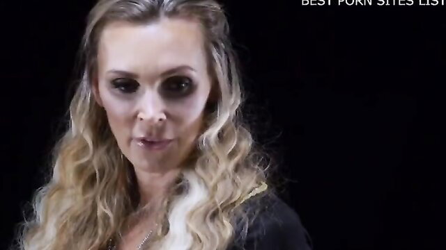 Blonde woman with dramatic makeup in Game of Bones porn parody thumbnail