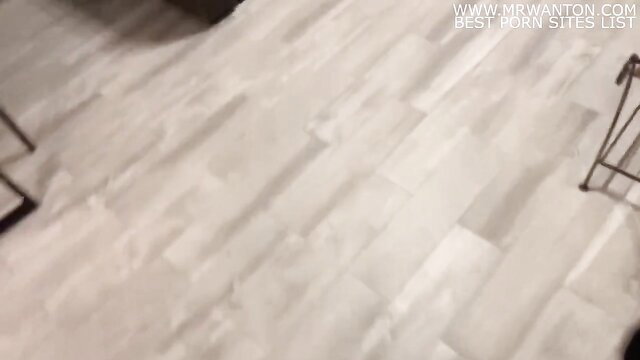 Step-sister sucks and fucks for bed seat in hot BangBros scene