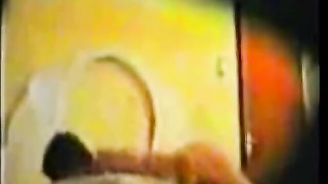 Arab girlfriend on all fours in steamy doggy style sex pose